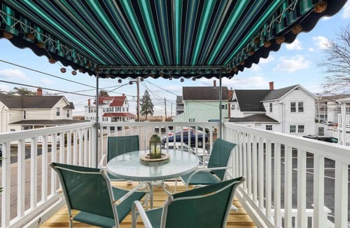 Old Orchard Beach Apartment | Coastal Haven | Steps to the Ocean