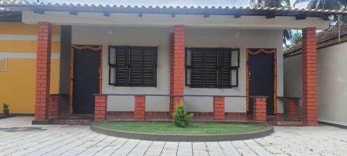 Malpe Villa | Coastal Hideout Family Cottages - Malpe Beach