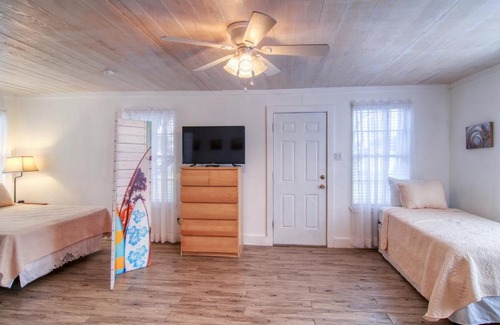 Rockport House | Coastal Hideway #B