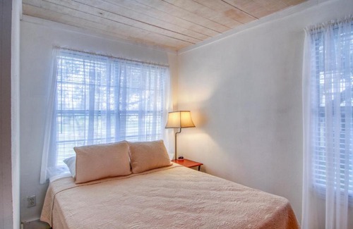 Rockport House | Coastal Hideway #B