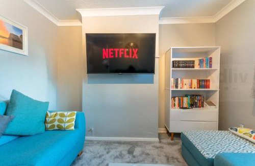 Broadstairs House | Coastal Home Away From Home By Adliv