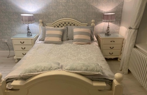 Newbiggin-by-the-Sea House | Coastal Joy - Room 5