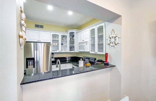Laguna Niguel Condo | Coastal Laguna Beach Modern Condo 1bed/1bathroom, Pool, Tennis, Beach, Resorts