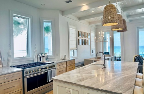 Sunnyside House | Coastal Living is an exquisite home sat directly on the beautiful beaches of Carillon.