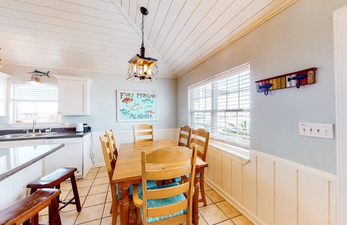 Fort Morgan House | Coastal Living Cottage on Mobile Bay with Private Beach Access