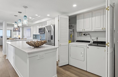 Port Aransas Condo | Coastal Luxury in this Beautifully Remodeled Gulf Front Condo