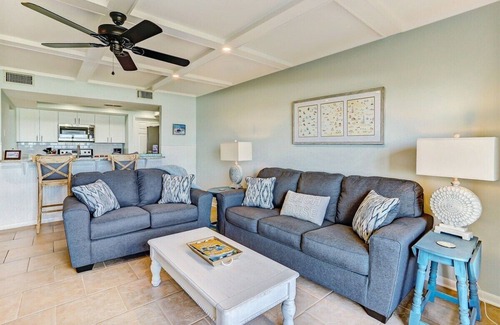 Fernandina Beach Condo | Coastal Oasis: Condo Retreat with Oceanfront Views