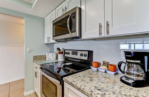 Fernandina Beach Condo | Coastal Oasis: Condo Retreat with Oceanfront Views