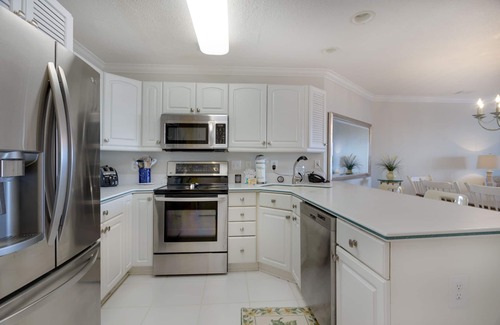 Palmetto Dunes Villa | Coastal | Ocean Views | Complex Pool | SC303
