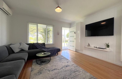 Inverloch House | Coastal On Kenneth Inverloch