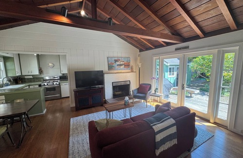 Opal Cliffs House | Coastal Paradise Awaits: Dog-Friendly Beachbreak Bungalow in Santa Cruz