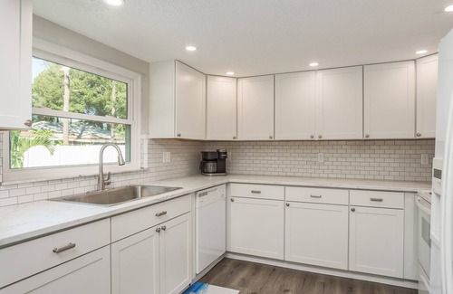 Palm Harbor House | Coastal Pool Home minutes to the Beach