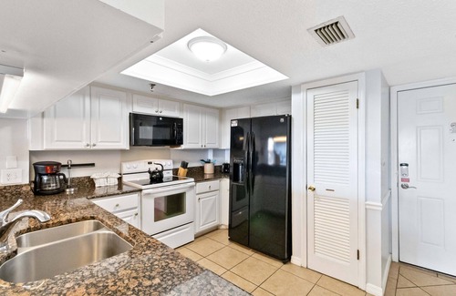 Madeira Beach Condo | Coastal Property - Johns Pass Beach Place #201