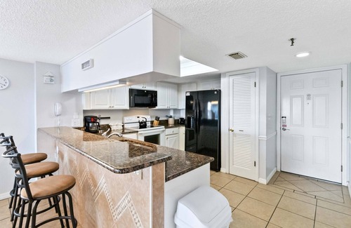 Madeira Beach Condo | Coastal Property - Johns Pass Beach Place #201