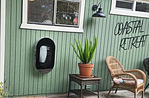 Marine Terrace House | Coastal Retreat King Beds Big Sur Cabin EVCharger