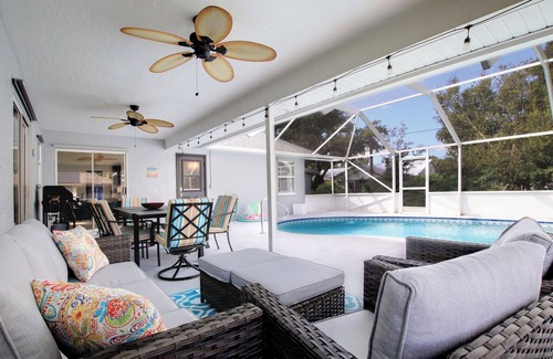 Sebastian Highlands House | Coastal Retreat minutes from the water