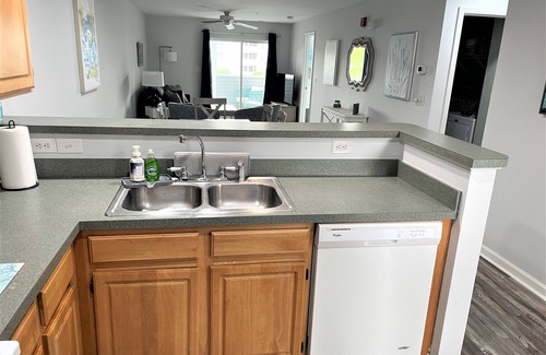 Rehoboth Beach Condo | Coastal Retreat - 2BR CONDO