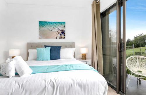 Nelson Bay Apartment | Coastal Retreat with Marina & Ocean Views