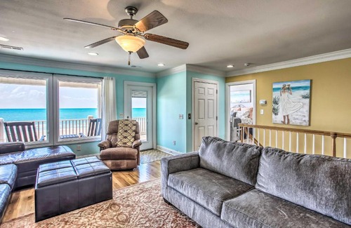 Holden Beach House | Coastal Retreat with Hot Tub Steps to Beach!