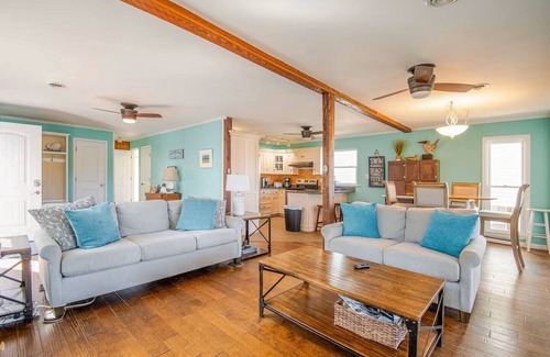 Long Beach House | Coastal Retreat with Marsh Views – Just Steps from the Beach! Dog friendly