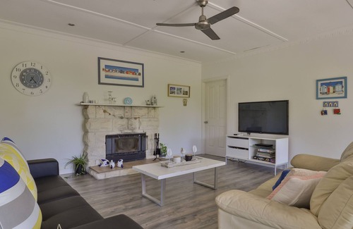 Rye House | Coastal Rye - Your holiday starts here! Student retreat welcome
