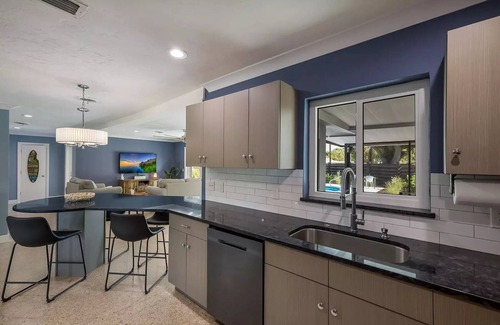 Southgate House | Coastal Sarasota Pool Home near Siesta Key Beach