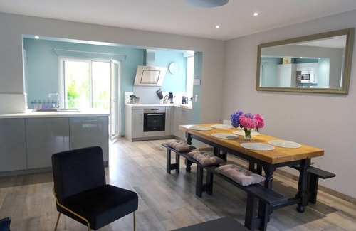 Hautot-sur-Mer Ski Chalet | Coastal shelter, close to the beach