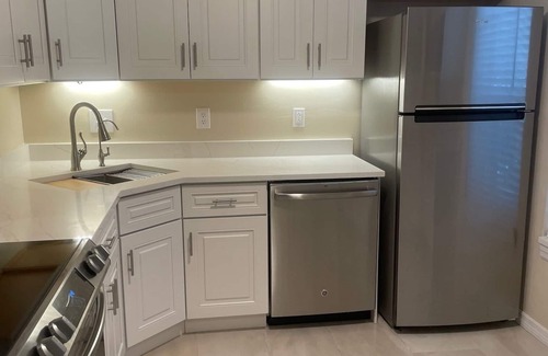 Jupiter House | Coastal Townhome in Jupiter 1 mile to Beach!