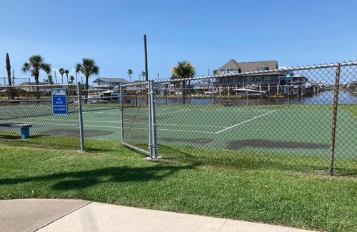 Galveston House | Coastal vacation rental-spacious with luxary accomadation for large family