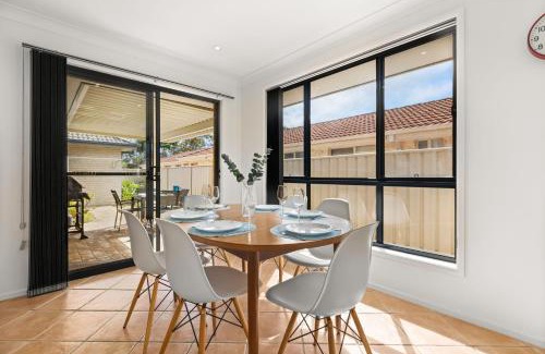 Vincentia Villa | Coastal Villa by Experience Jervis Bay