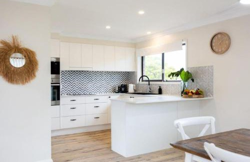 Mollymook Beach House | Coastal Villa Mollymook Beach