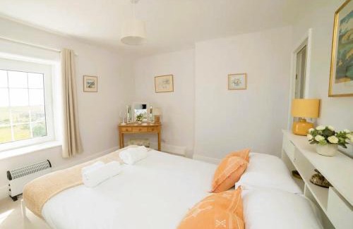 Ventnor House | Coastguard Cottage