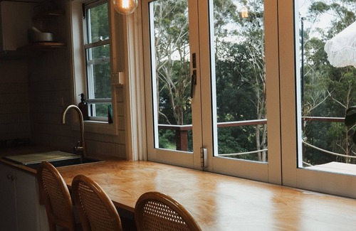 Terrigal House | Coastie Valley Tinyhouse. A romantic, coastal, getaway...