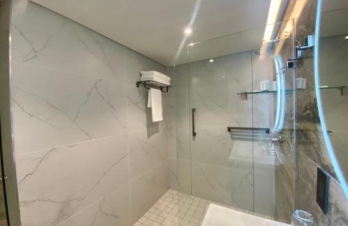 Umhlanga Ridge Hotel | Coastlands Skye Hotel, Ridgeside, Umhlanga