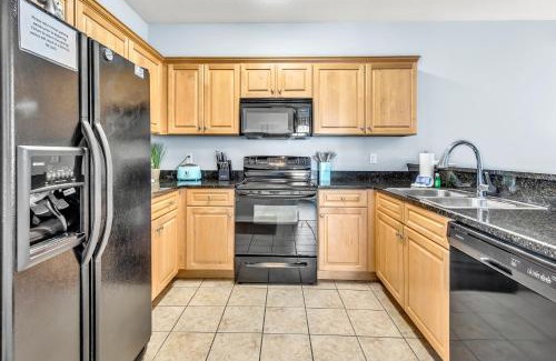 Seagrove Beach House | Coastside 2 BR with 2BA Sleeps 6 Bikes and Pool View