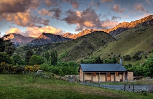 Waihopai Valley House | Cob Quarters @ Off The Mapp