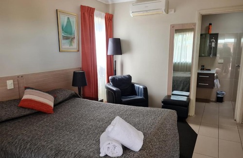 Cobar Hotel | Cobar Central Motor Inn