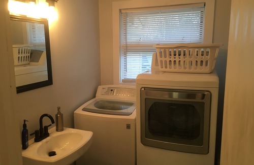 Tri-Cities House | Cobbler’s Cottage