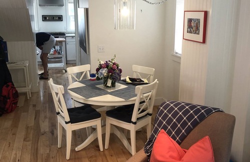 Provincetown House | Cobbler’s Cottage in the heart of the West End