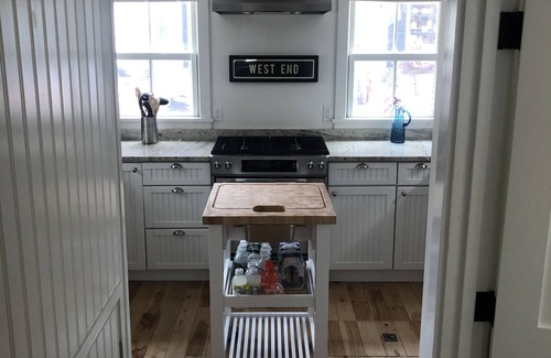 Provincetown House | Cobbler’s Cottage in the heart of the West End