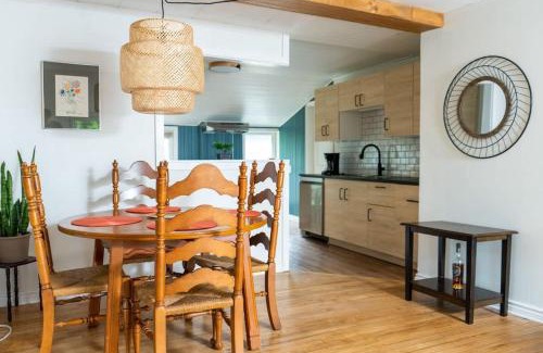 Tay Valley House | Cobblestone 2-Bedroom Cottage #5 Loft