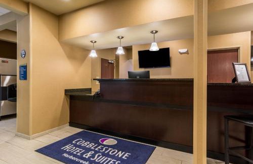 Erie Hotel | Cobblestone Hotel & Suites - Harborcreek