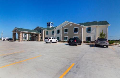 Lakin Hotel | Cobblestone Inn & Suites - Lakin