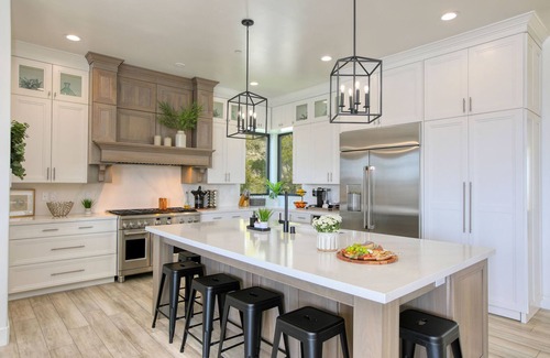 Avila Beach House | Cobbo's Beach House - Elevator/SPAS/Bar/GYM/Bikes/GOLF CART/Views/STEPS TO BEACH