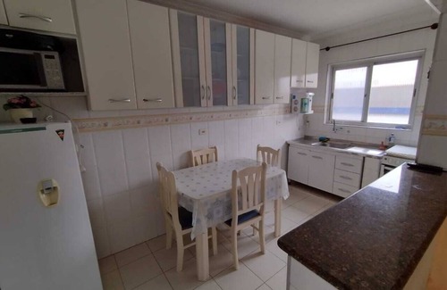 Guilhermina Apartment | Cobertura Praia Grande - Guilhermina rua da praia