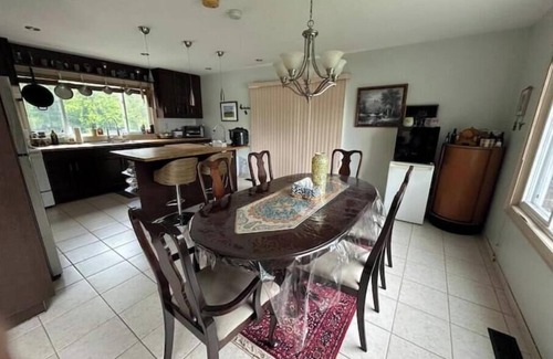Norland House | Coboconk Cottage Second Floor