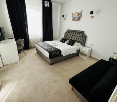 Tirgu Jiu Hotel | COCHET BOUTIQUE