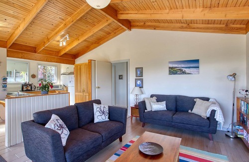 Binalong Bay House | Cockatoo Cabin Bay of Fires