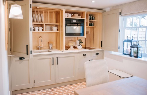 Elham Cottage | Cockpit Cottage - 3 bed - a holiday let that sleeps 6 guests in 3 bedrooms