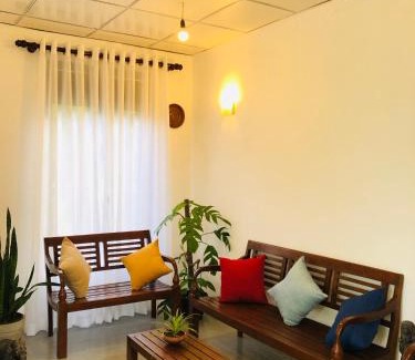 Kaduruduwa House | Coco Grove